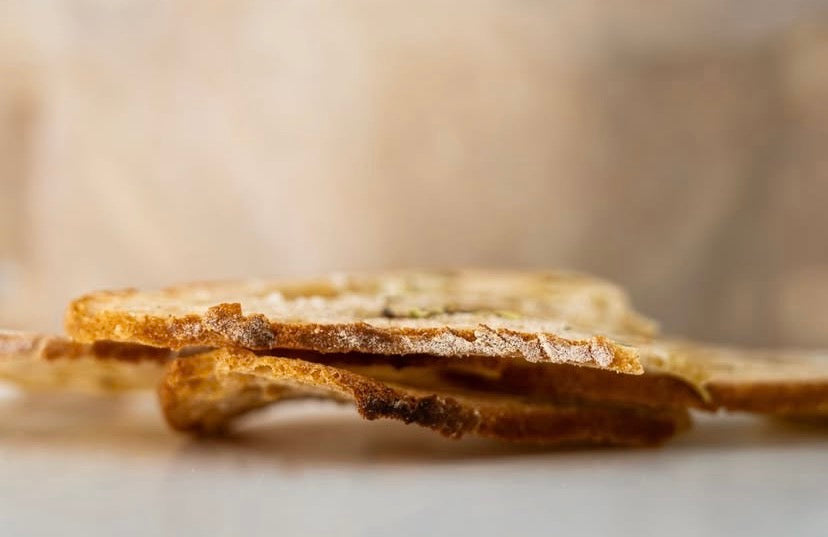 3mm Toasts – Azeite & Alecrim
